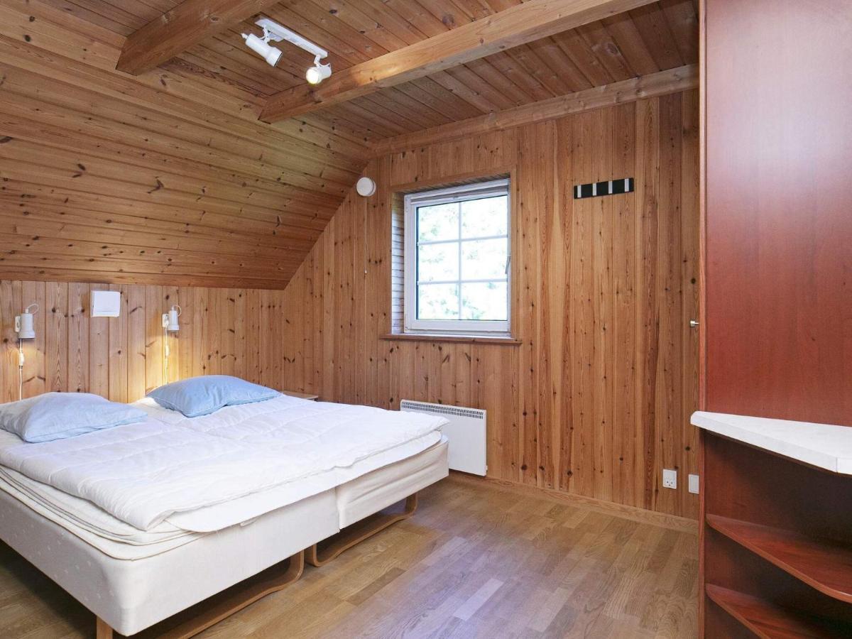 Three-Bedroom Holiday Home In Lokken 1 外观 照片
