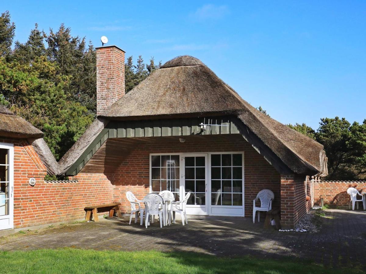 Three-Bedroom Holiday Home In Lokken 1 外观 照片